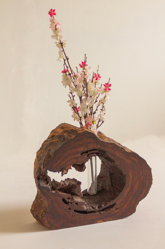 Florero Alma / Granadillo